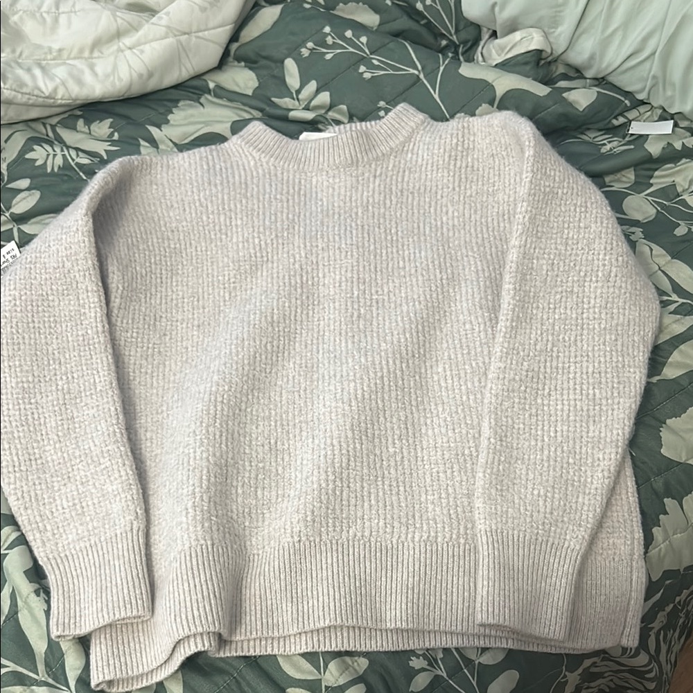 SUPER COZY 100% WOOL ARITZIA SWEATER